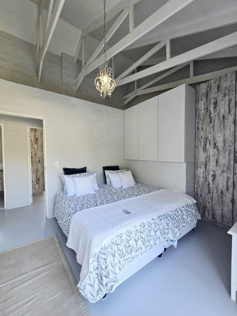 4 Bedroom Property for Sale in Fernridge Western Cape